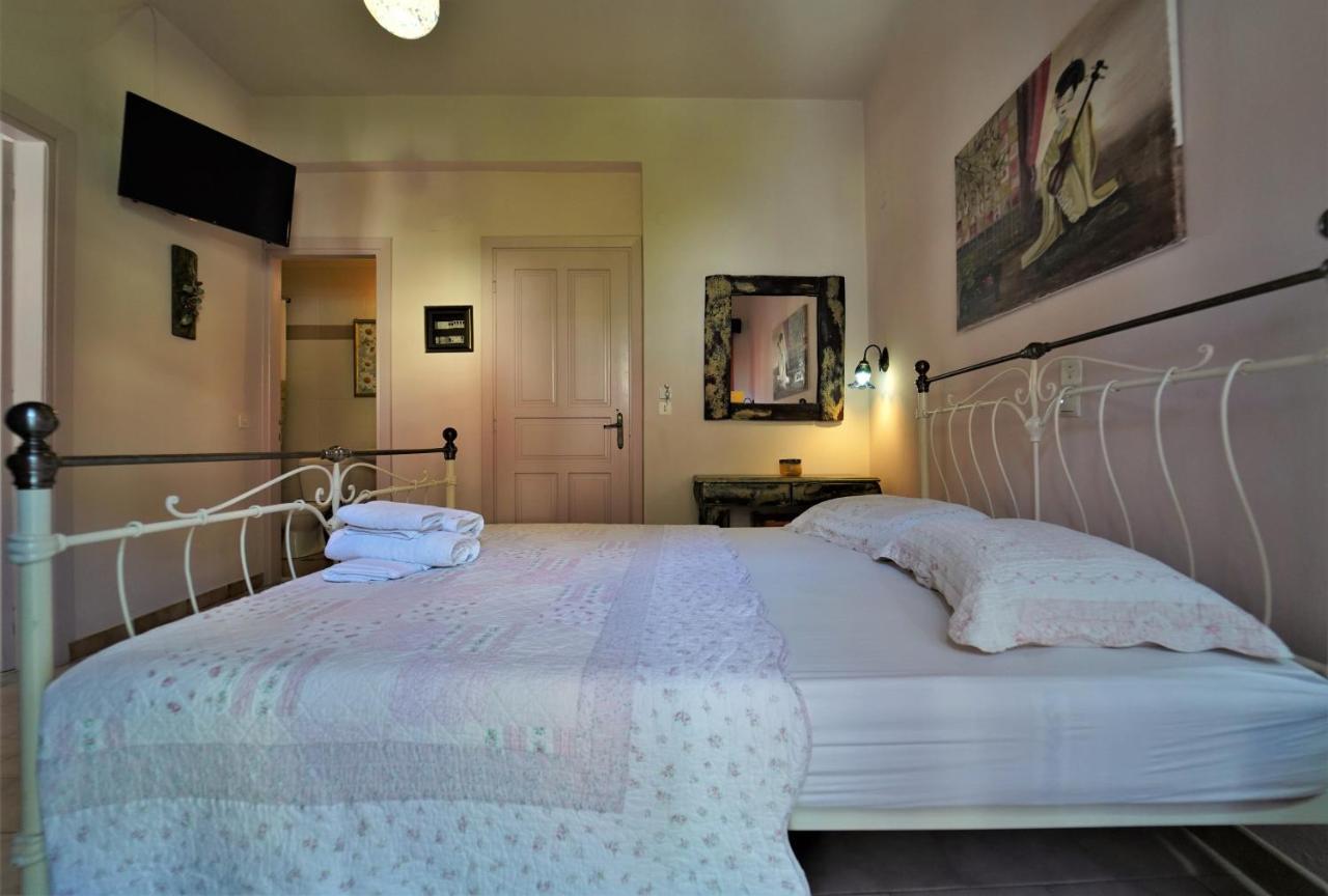 Antigoni Apartments Parga Bagian luar foto