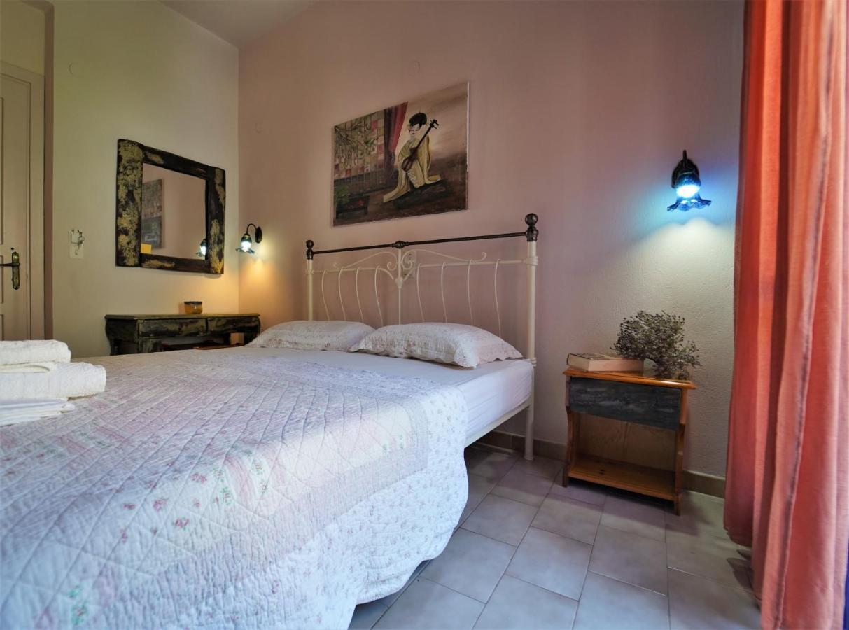 Antigoni Apartments Parga Bagian luar foto