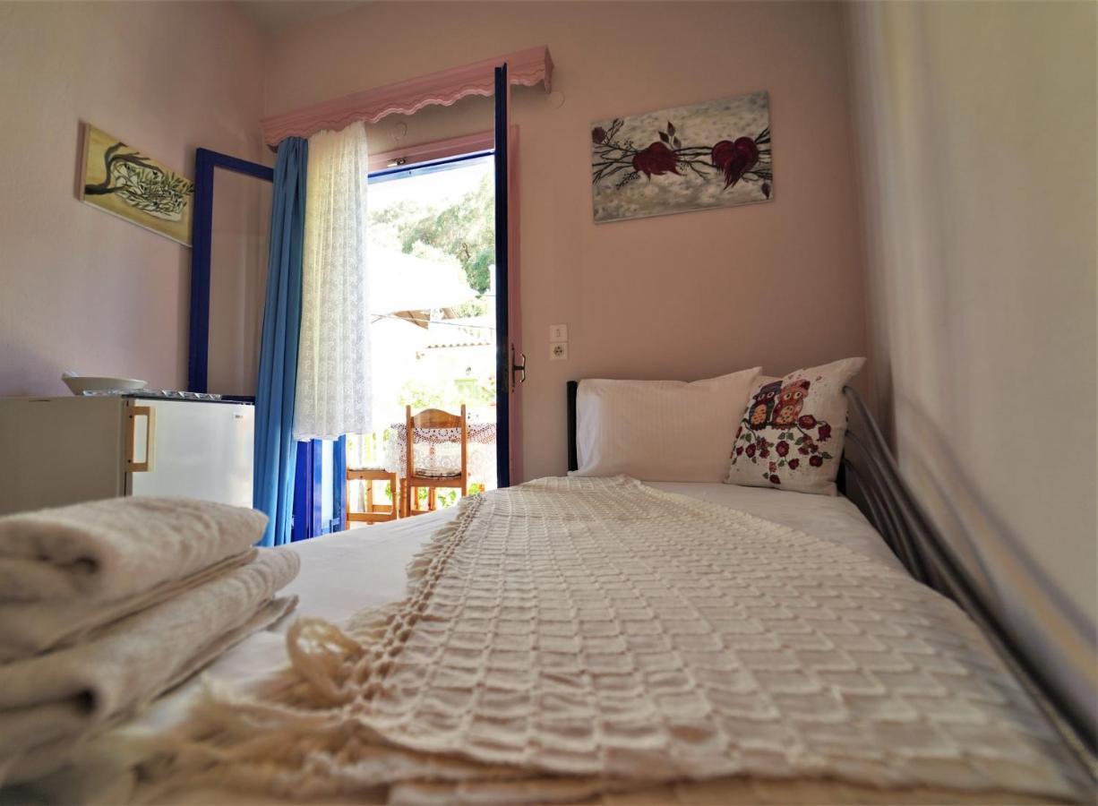 Antigoni Apartments Parga Bagian luar foto
