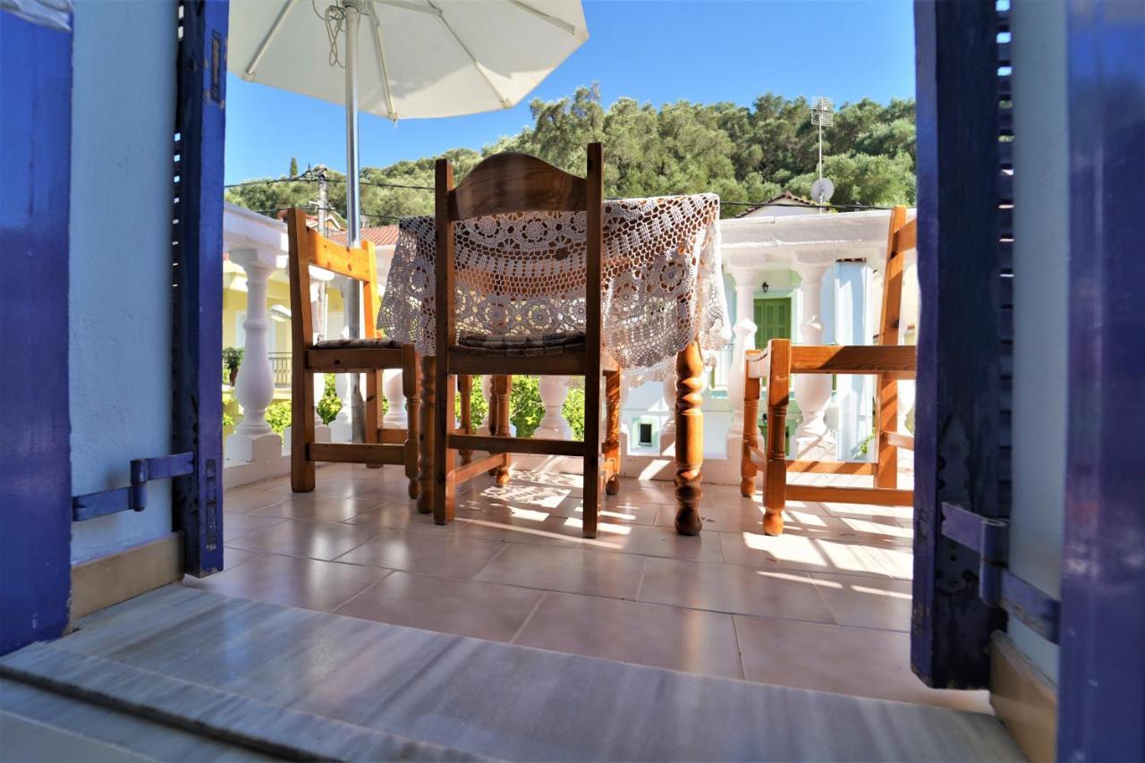 Antigoni Apartments Parga Bagian luar foto